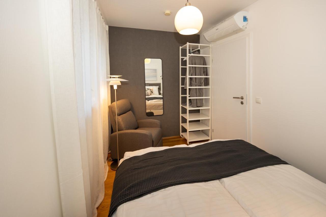 Rooftop Cozy Apartment Near Innerstadt With Ac Vienna Esterno foto